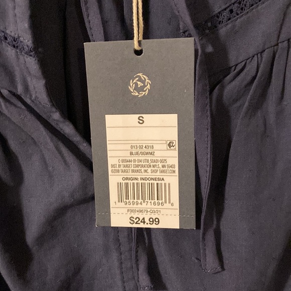 Universal Thread women’s blue long sleeve blouse - Picture 8 of 15